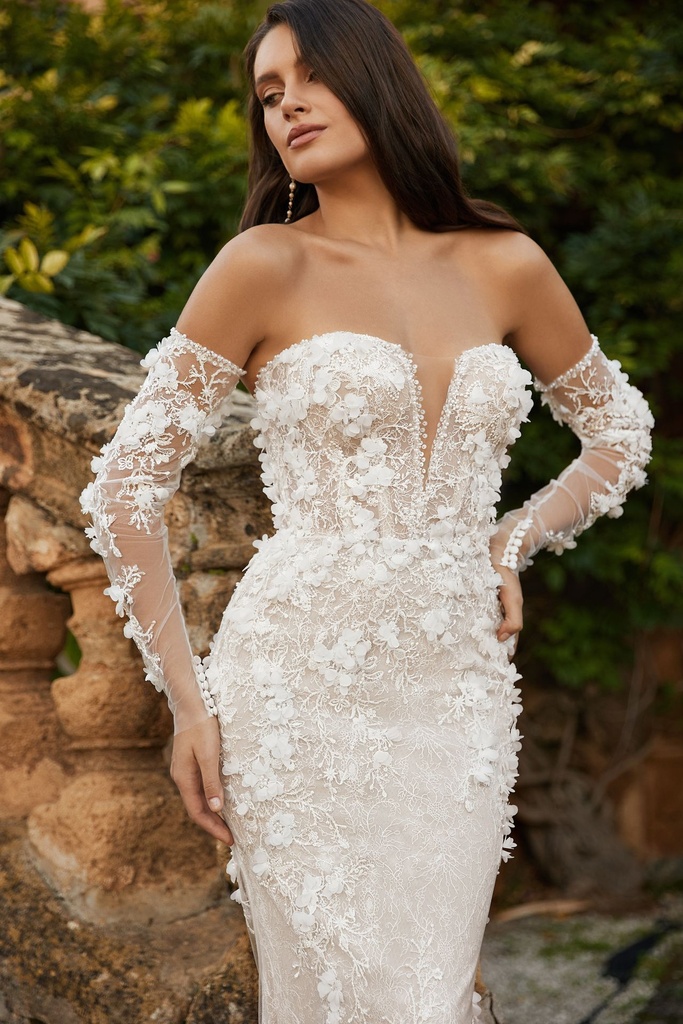 Long sleeves 896 with hand made 3D flowers